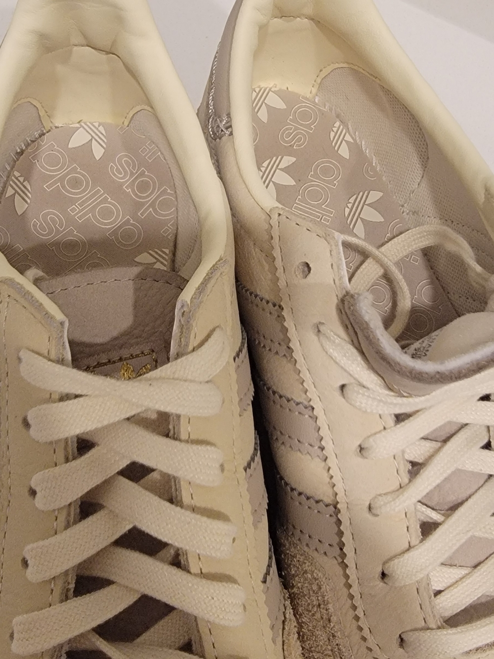adidas Spezial Cream / Beige Men's Athletic Sneakers - Picture 7 of 9